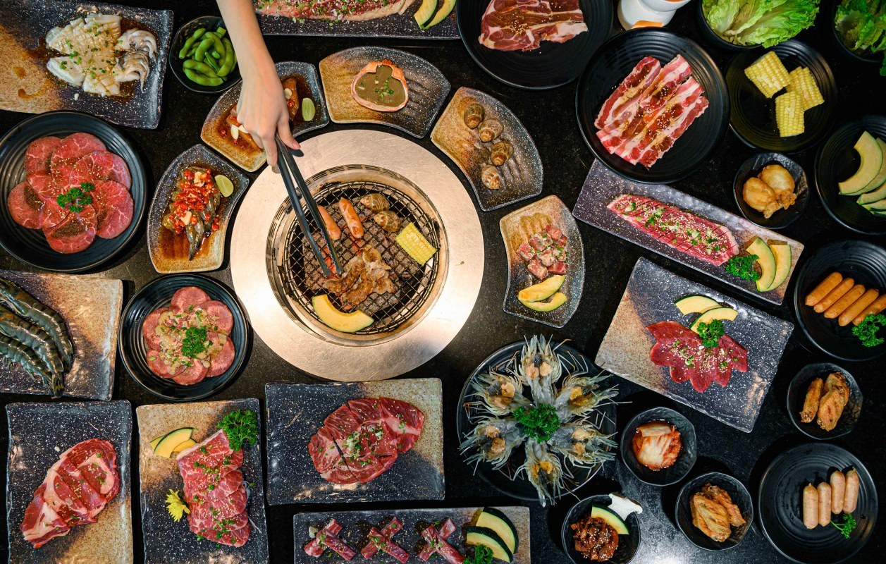 คิงคอง ยากินิกุ บุฟเฟ่ต์ พระราม9 อาคารวรสมบัติ Buffet 555 Net