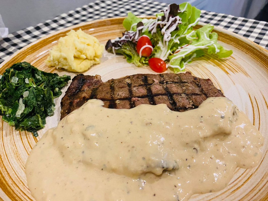 Eagle (Sisaket) Platinum Buffet