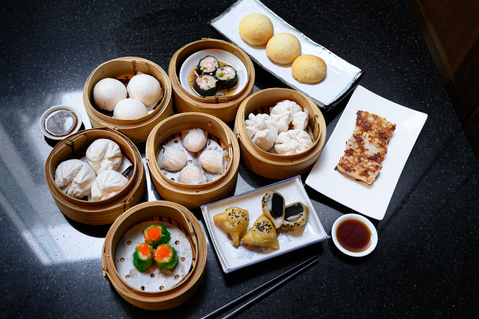 Bai Yun Banyan Tree Bangkok Dim Sum Buffet with 1 Soft Drink Per Person 