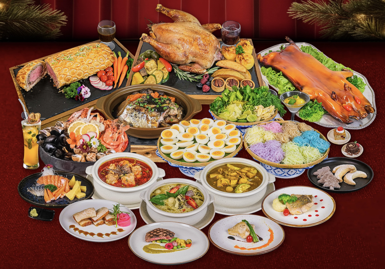 Chatuchak Cafe Centara Grand at Central Plaza Ladprao Christmas Eve & Day Lunch Buffet