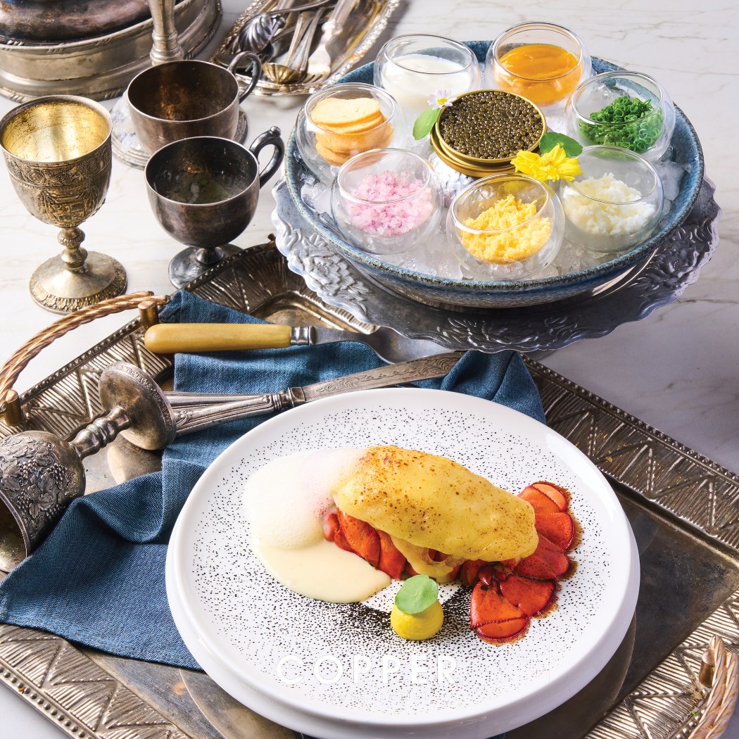 Copper Beyond Buffet Gaysorn Amarin (Hungry Hub) Hungry Hub Pack H - Duo Set : Baked & Torch Canadian Lobster Tail with Trio Cheese Veloute + Caviar Colony Russian Hybrid Beyond Experience Set for 2 People 
