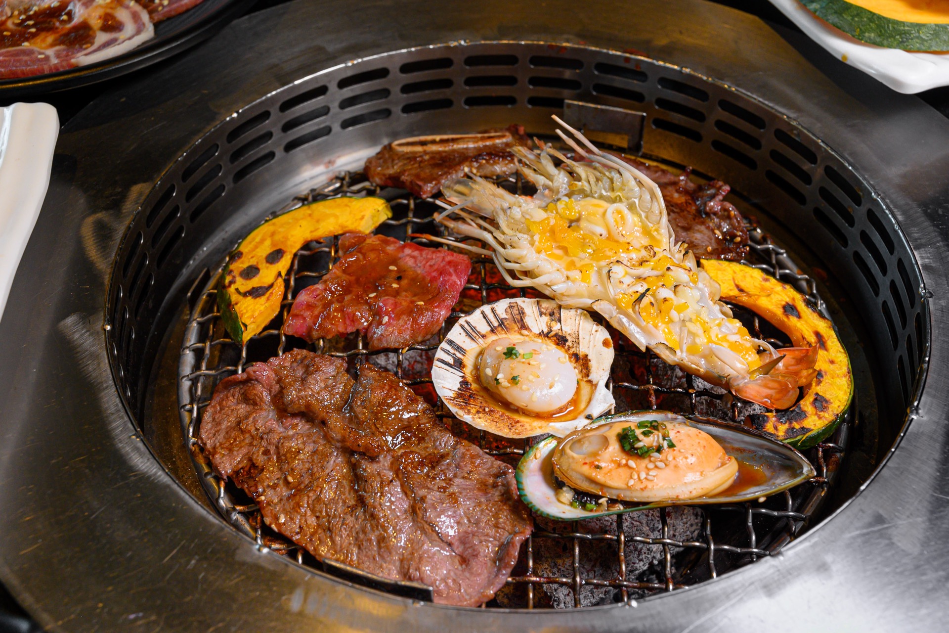 คิงคอง ยากินิกุ บุฟเฟ่ต์ พระราม9 อาคารวรสมบัติ Kingkong Buffet 555.- Net + Special Menus