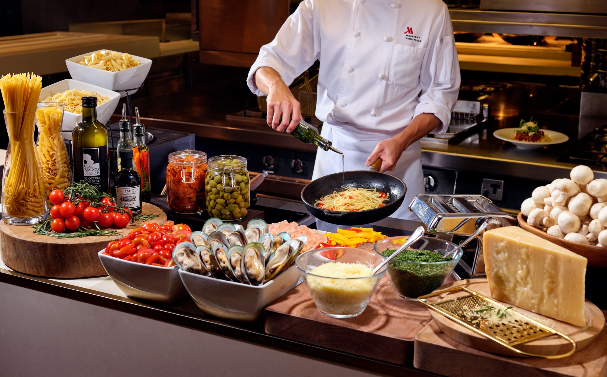 Crossroads Buffet at Singapore Marriott Tang Plaza Hotel Weekday Lunch Buffet (Mon-Fri)