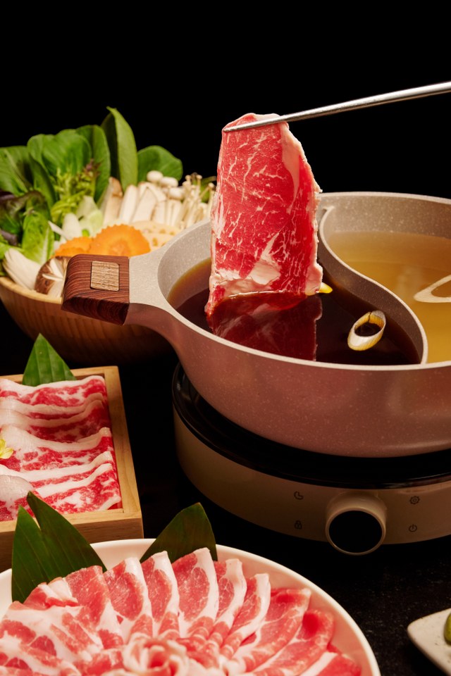 Thong Shabu & Yakiniku Hide Thonglor Soi 9  Standard Buffet with Pork