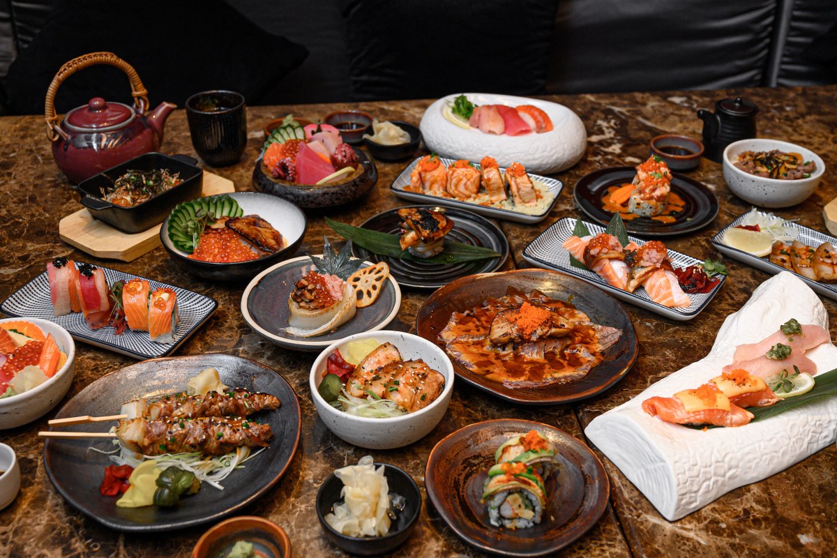 SOSHI So/ Bangkok Hungry Hub Exclusive Dish inclusive green tea, water and soft drink