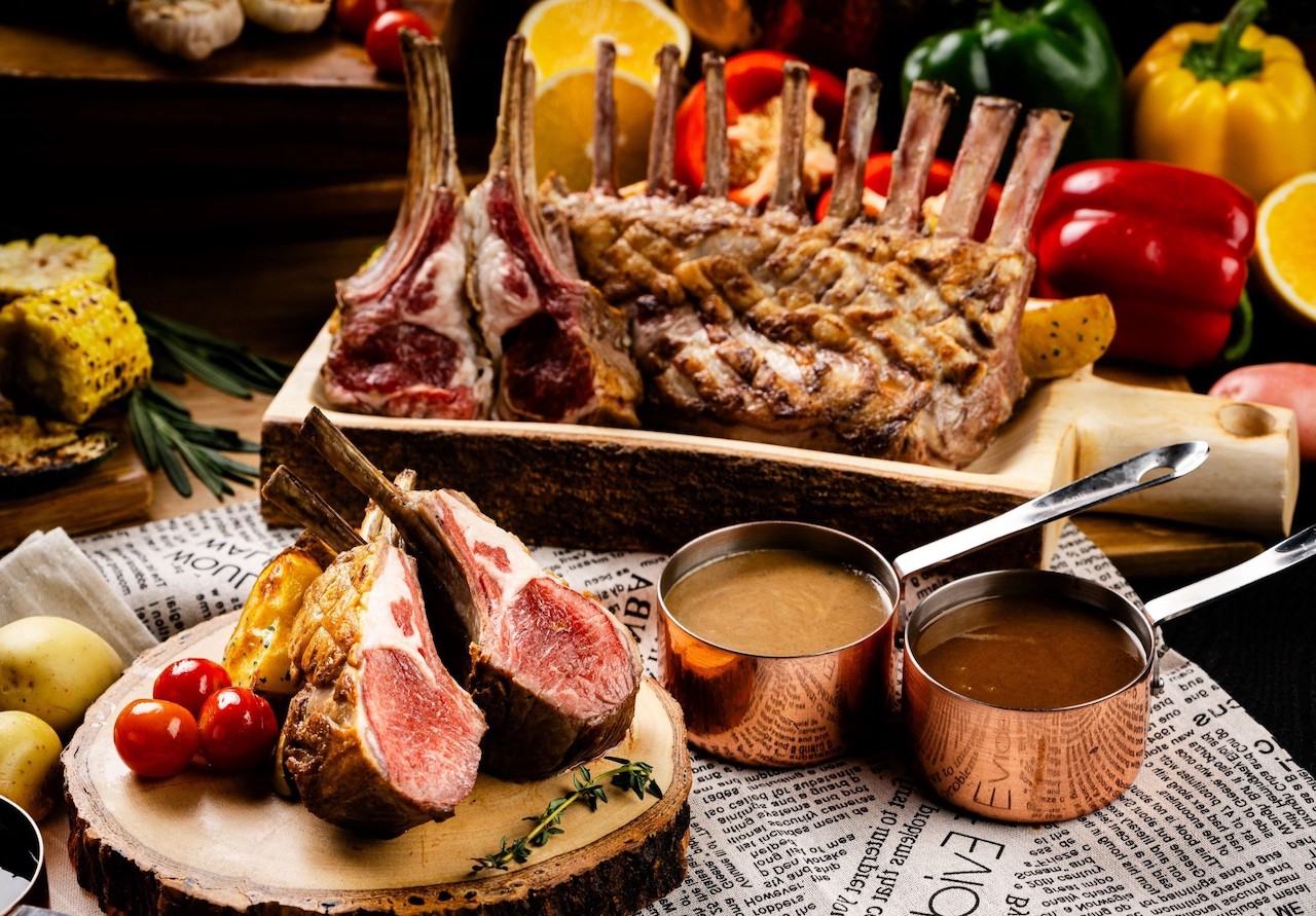Orchid Cafe at Sheraton Grande Sukhumvit A Luxury Collection Hotel [Mon-Fri Lunch] International Buffet Lunch With One Soft Drink Per Person