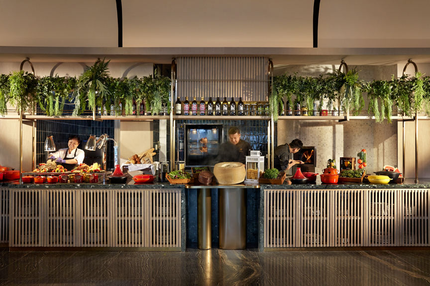 Verandah Rooftop Rotisserie At Momentus Hotel Alexandra Dinner Buffet (Sat-Sun)