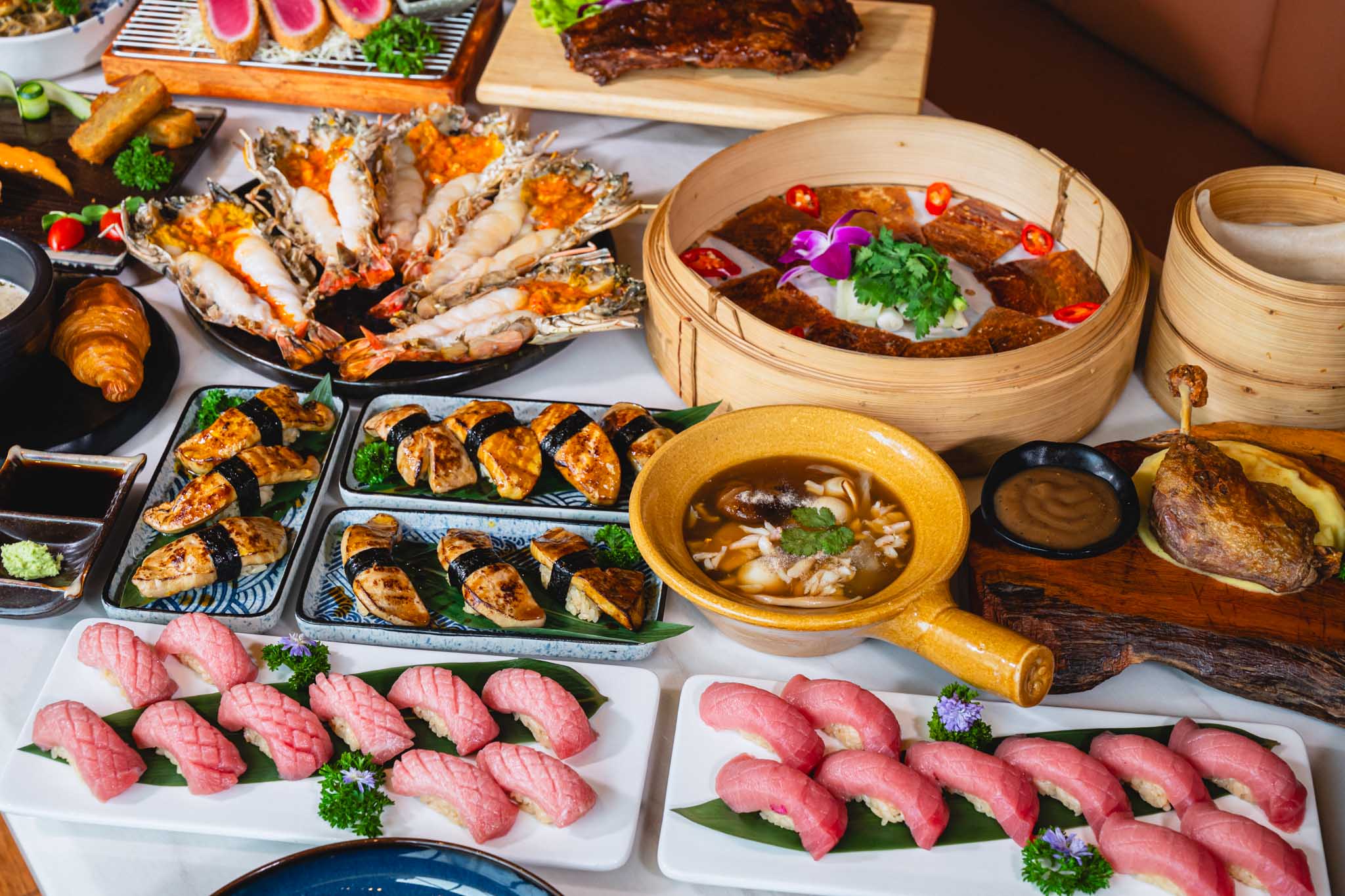 Charoen Rung Rueang International Buffet True Digital 101 [Mon-Fri Lunch] Hungry Hub Special Package (Only at True Digital)