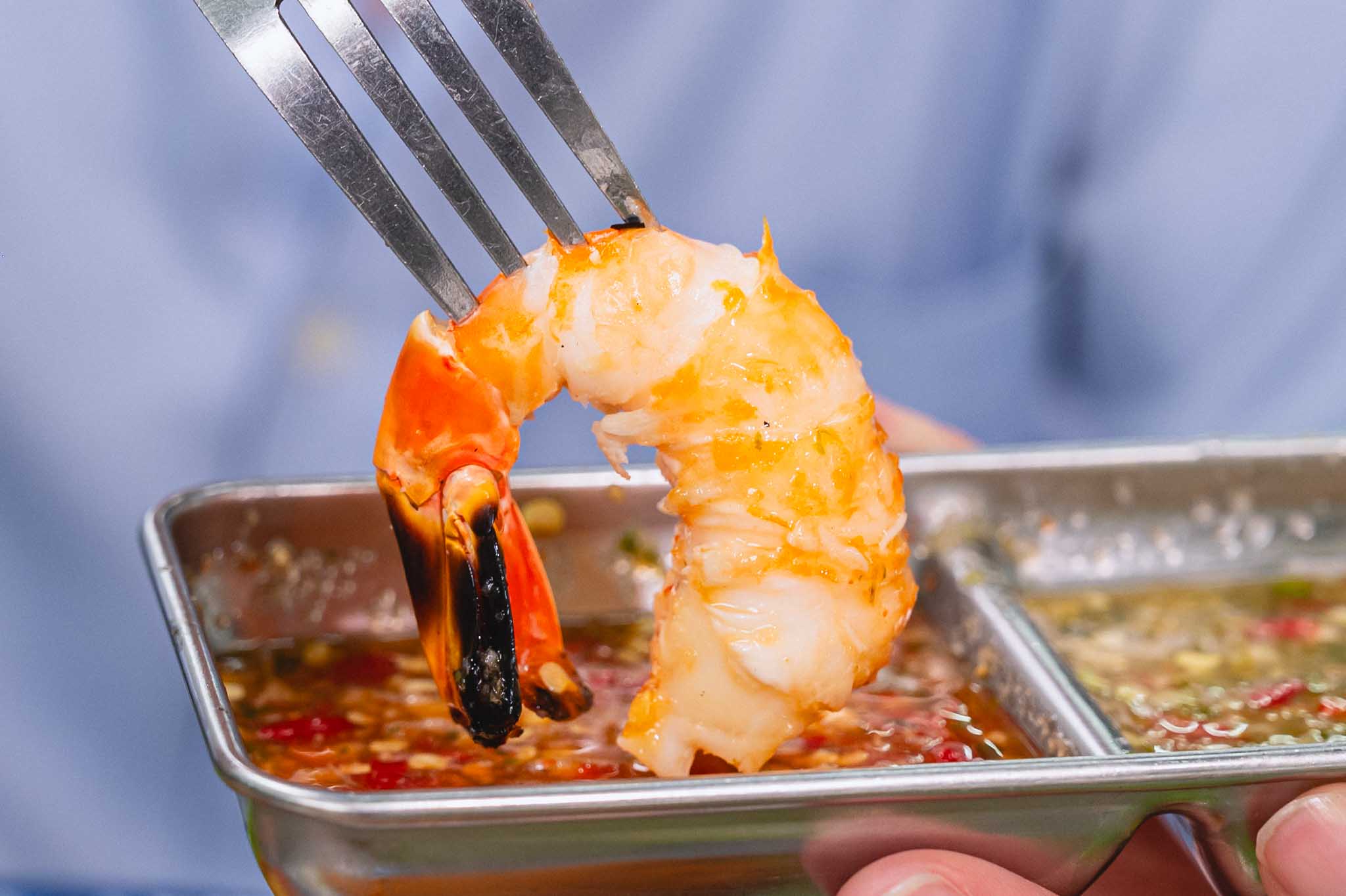 Ratcha Pruek Seafood Buffet Standard Seafood Buffet with Free Flow Soft Drink (3.30 Hours)