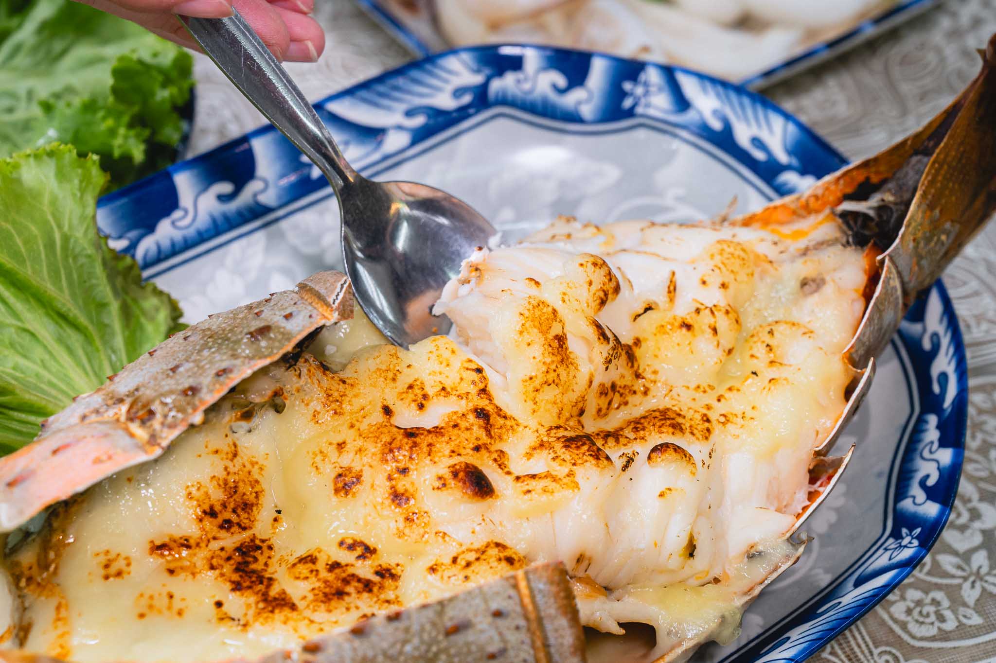 Ratcha Pruek Seafood Buffet Ultimate Seafood Buffet with Free Flow Soft Drinks (3.30 Hours)