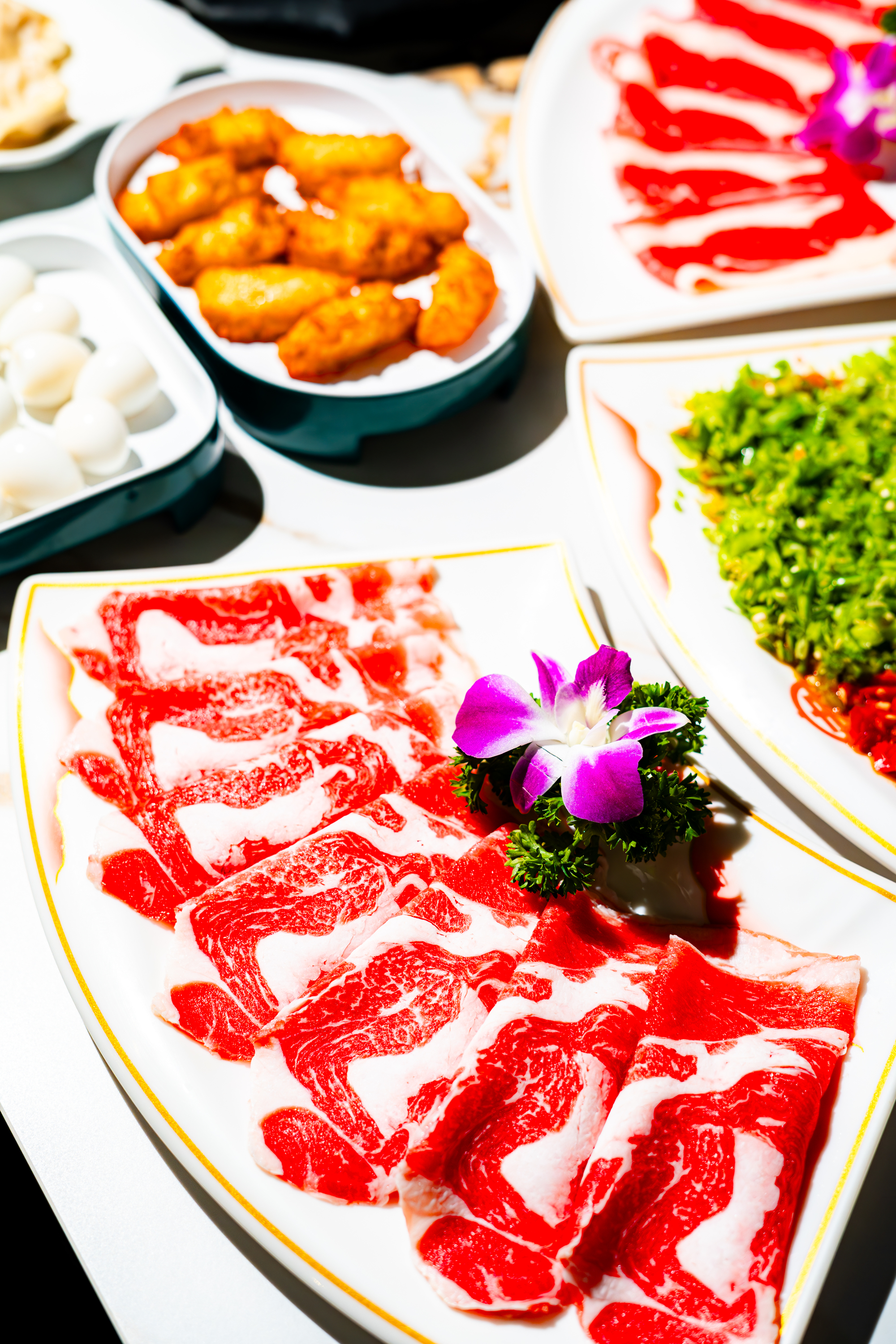 Kunshine Hotpot Asok Platinum Shabu Buffet (A4, A5 Wagyu Unlimited) (2-3 Soups)
