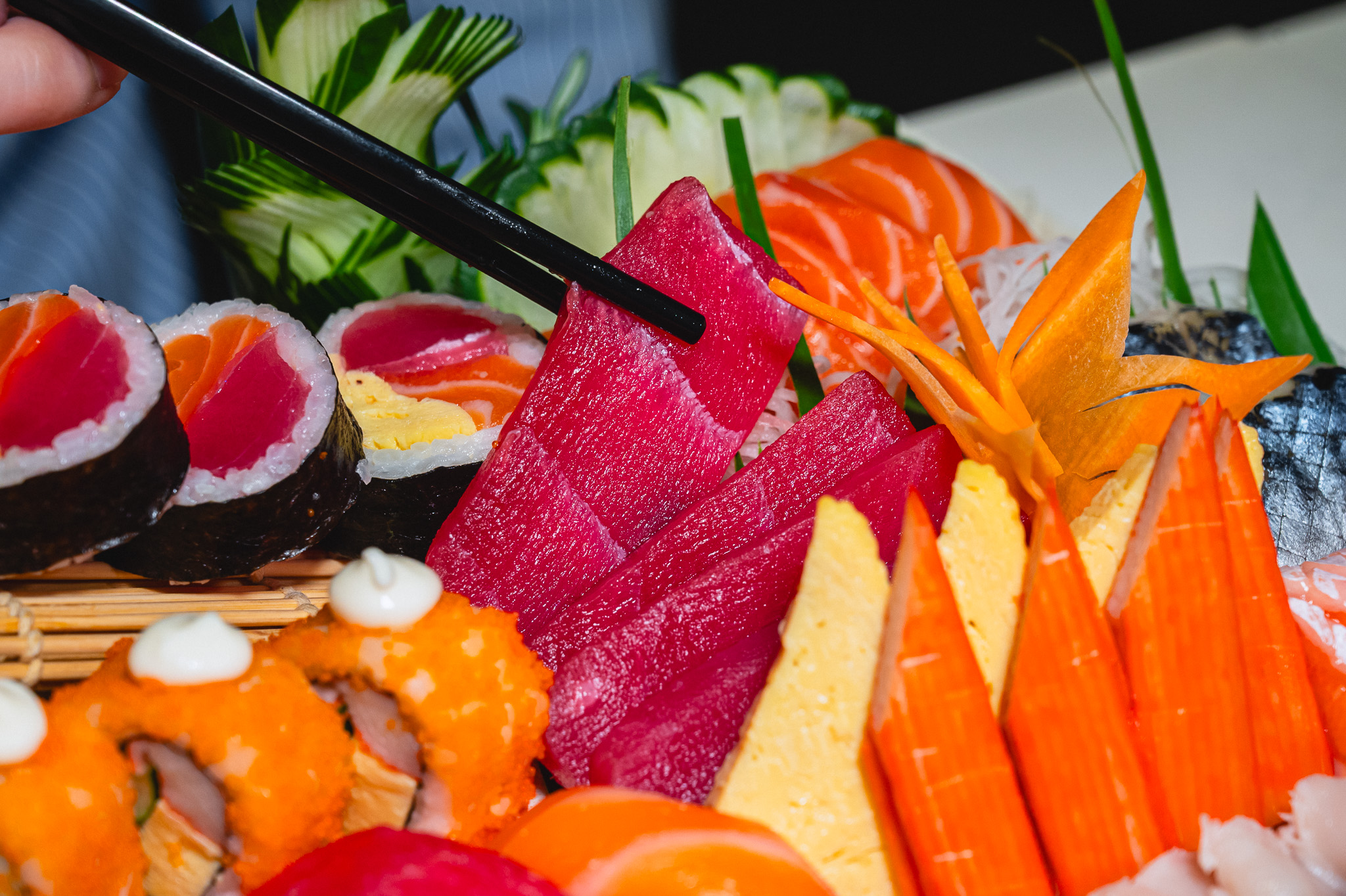 Streats Cafe at ibis Styles Bangkok Ratchada Dinner Buffet — River Prawn Lovers with Free Flow Soft Drink