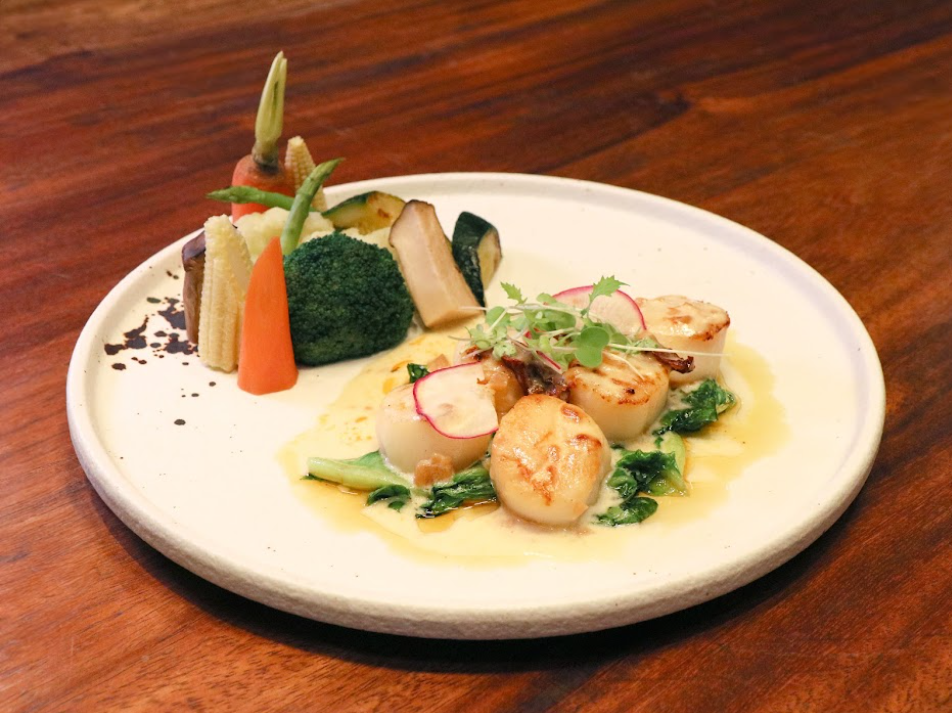 曼谷素坤逸凯悦酒店 Spectrum 天台酒吧 [6pm & 8pm] All You Can Eat with FF Soft Drinks & Beer