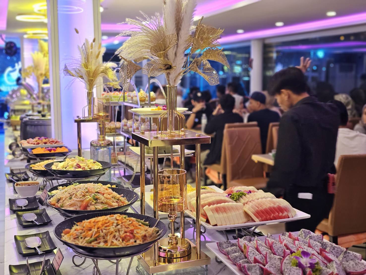 Meridian Cruise 2 Meridian Cruise 2 l Dinner Time Buffet (Mon-Thu)