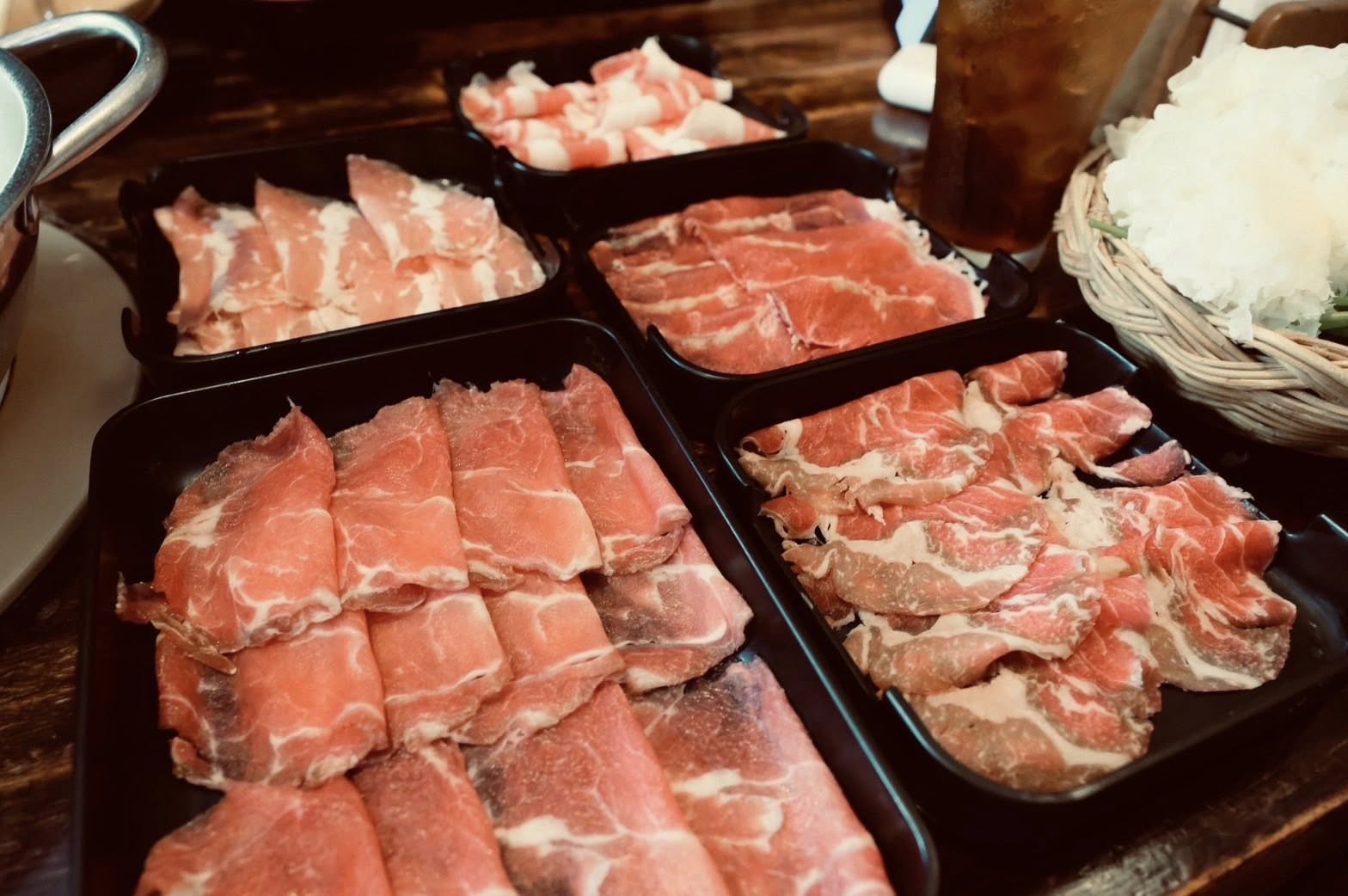 Shabu-Suki Izakaya Premium Buffet (90 Mins)