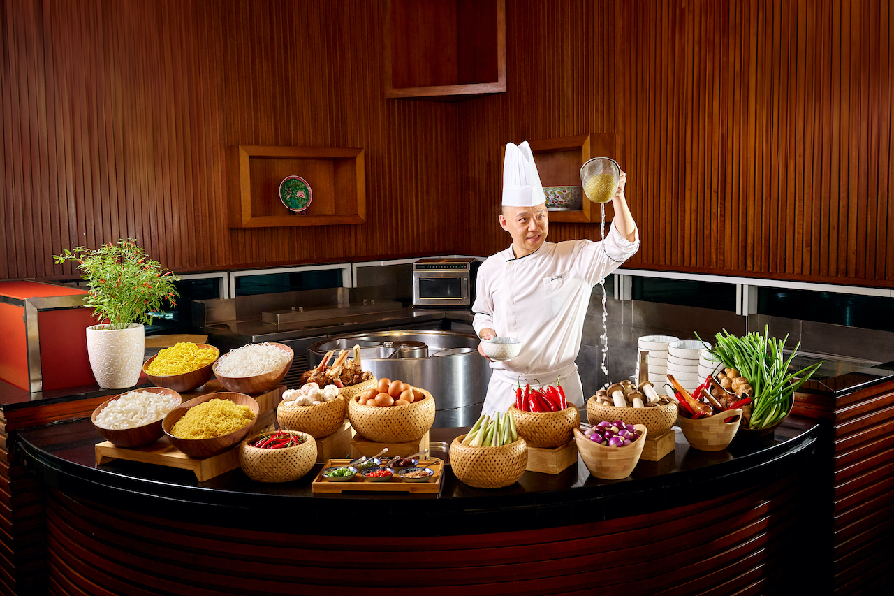 Oscar's At Conrad Singapore Marina Bay Festive Lunch Buffet