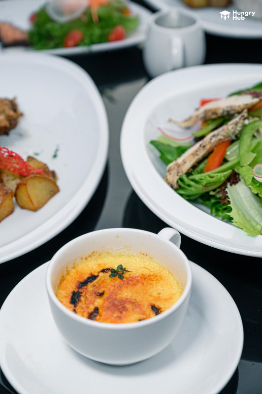 Clover Sky Bar & Restaurant at Hotel Clover Asok Breakfast Buffet ☕✨