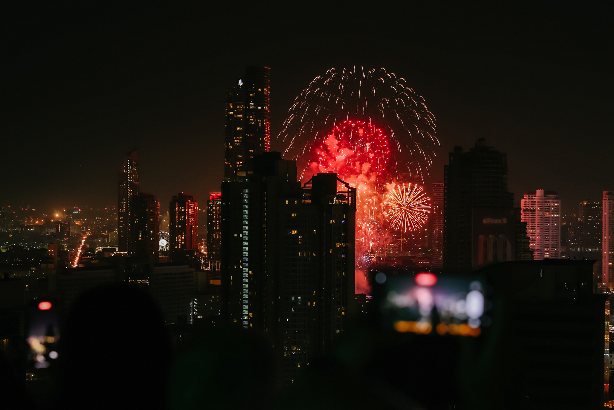 The Rooftop by Mode Sathorn Hotel Into The White Wonderland (Christmas Eve Buffet Dinner)