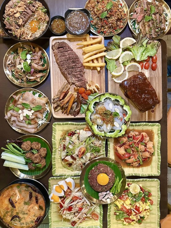 Hooligan by Apache Exclusive Buffet with Free Flow Beer and Soft drinks 