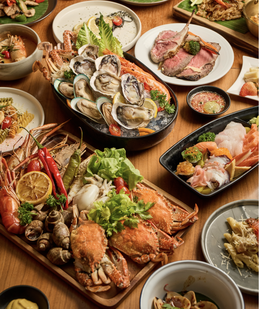 Crave (Aloft Bangkok - Sukhumvit 11) Live Market Seafood Dinner Buffet with Free Flow Soft Drink