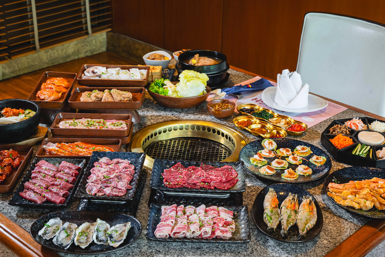 Kongju Restaurant at Pathumwan Princess Hotel Unlimited Premium Wagyu & River Prawn BBQ
