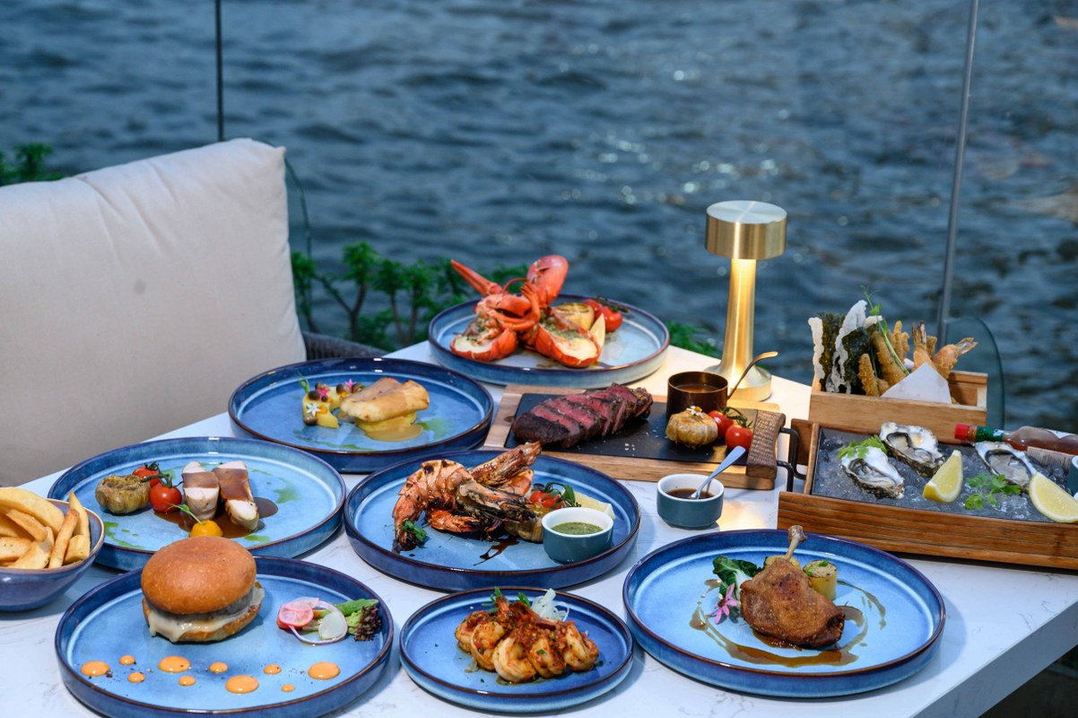 Siam Yacht Club Royal Orchid Sheraton Riverside DIY Siam Yacht Club Set