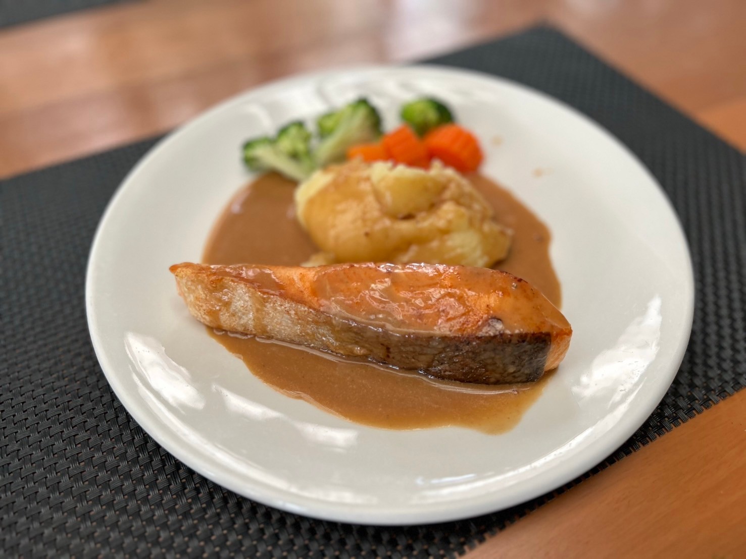 T and T Restaurant Lunch Set for 3 People