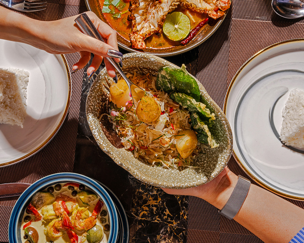 มาริกา แอท สมาลา โฮเทล บางกอก กรุงเทพ Sharing Set for 3 People