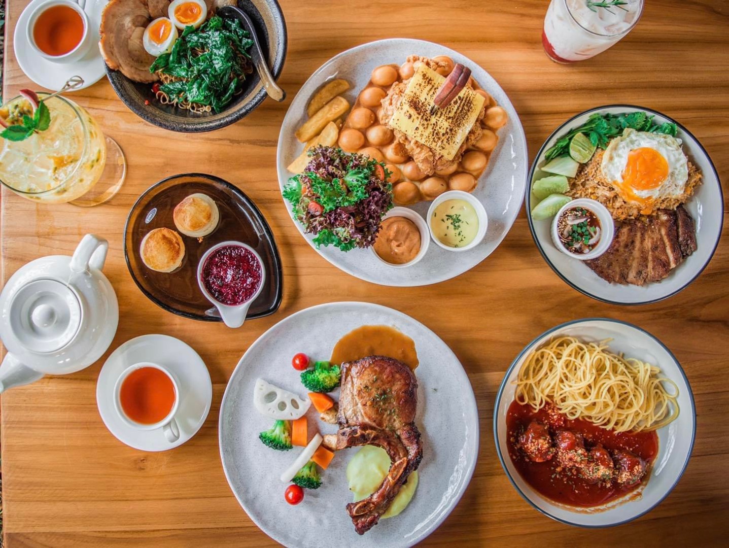 Lhor Liang Farm Sharing Set for 3 People