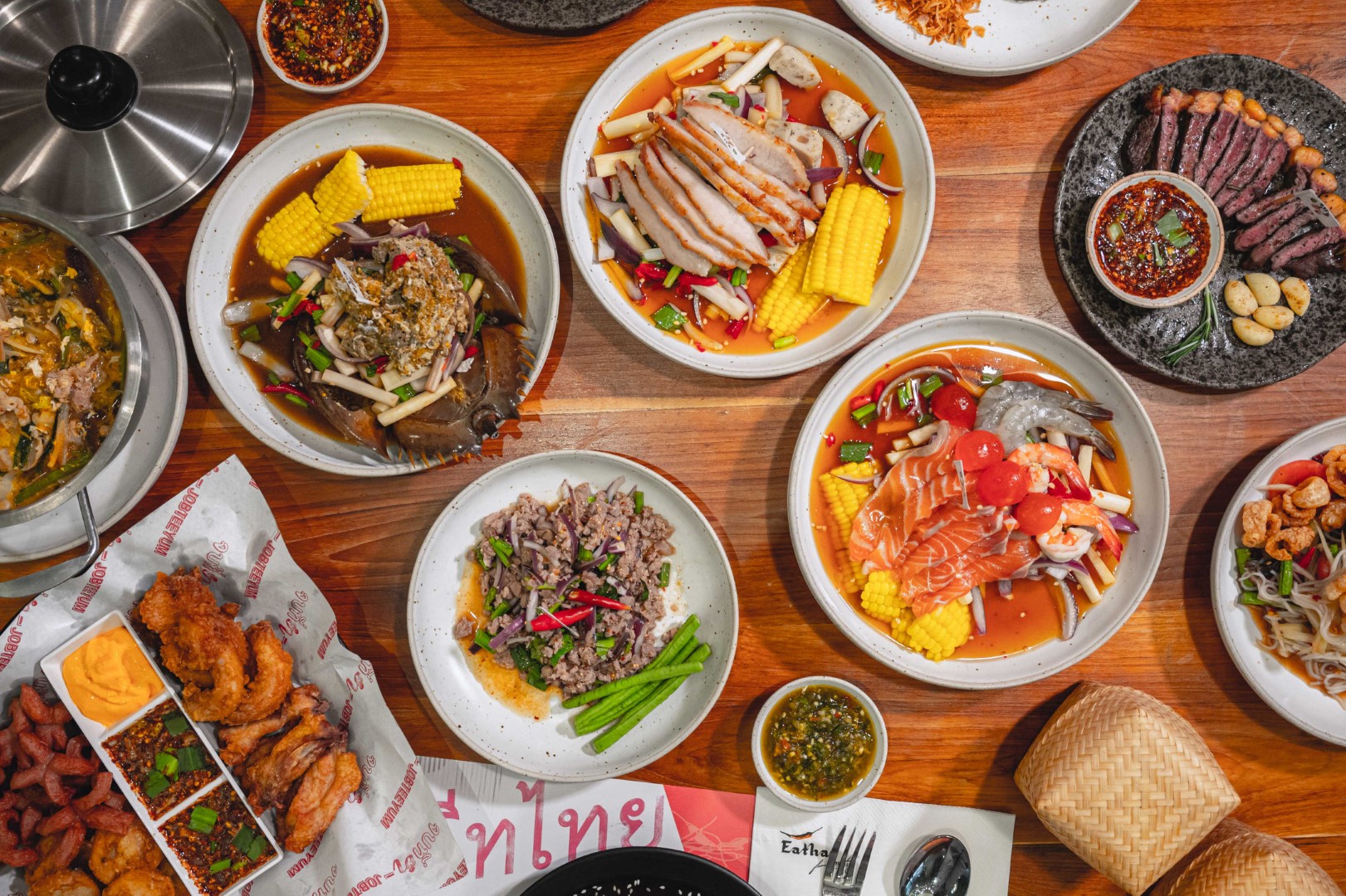 Jobteeyum Central Embassy Sharing Set for 2 People