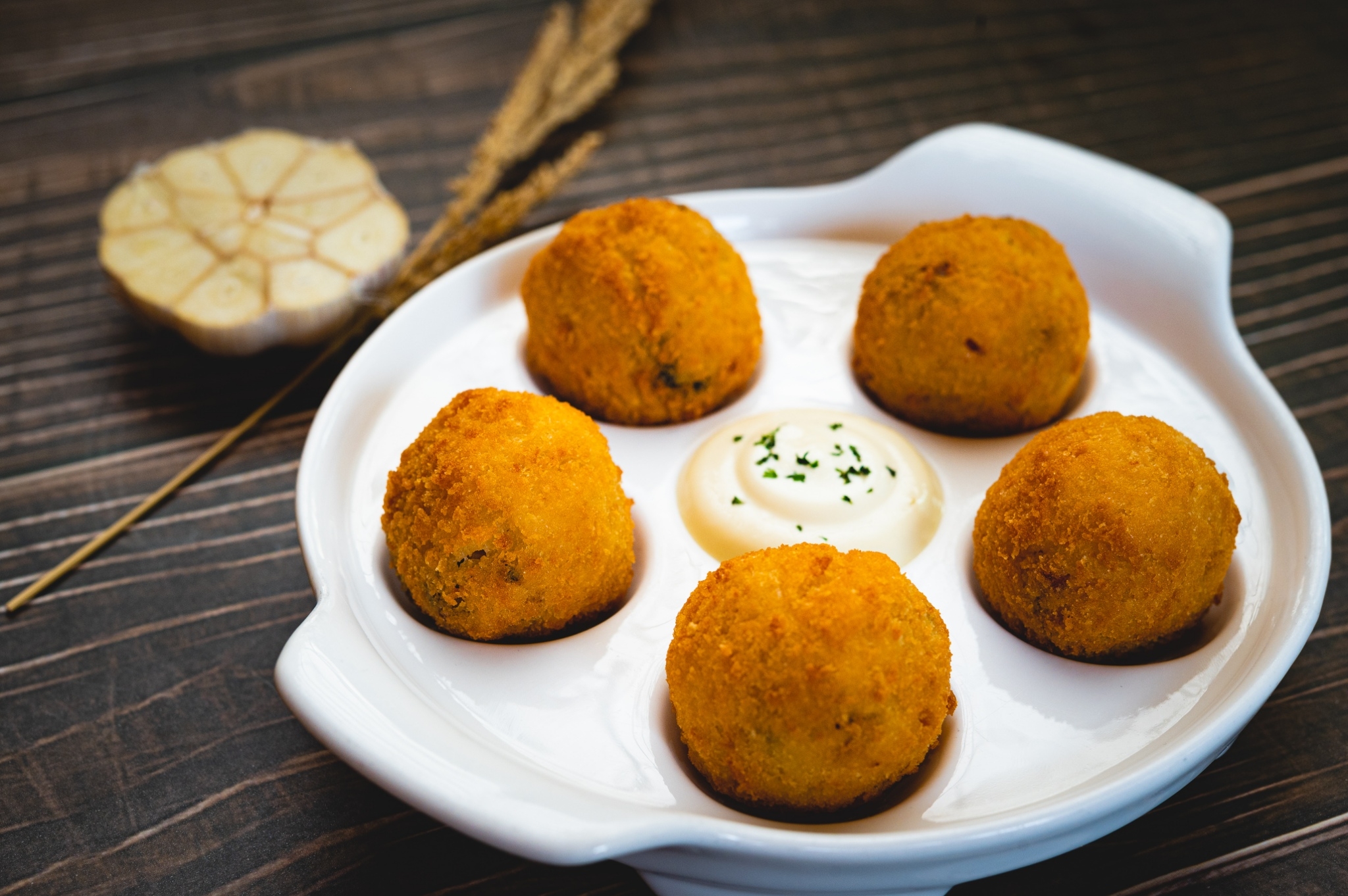 El Tapeo Sip & Dine for 2 People