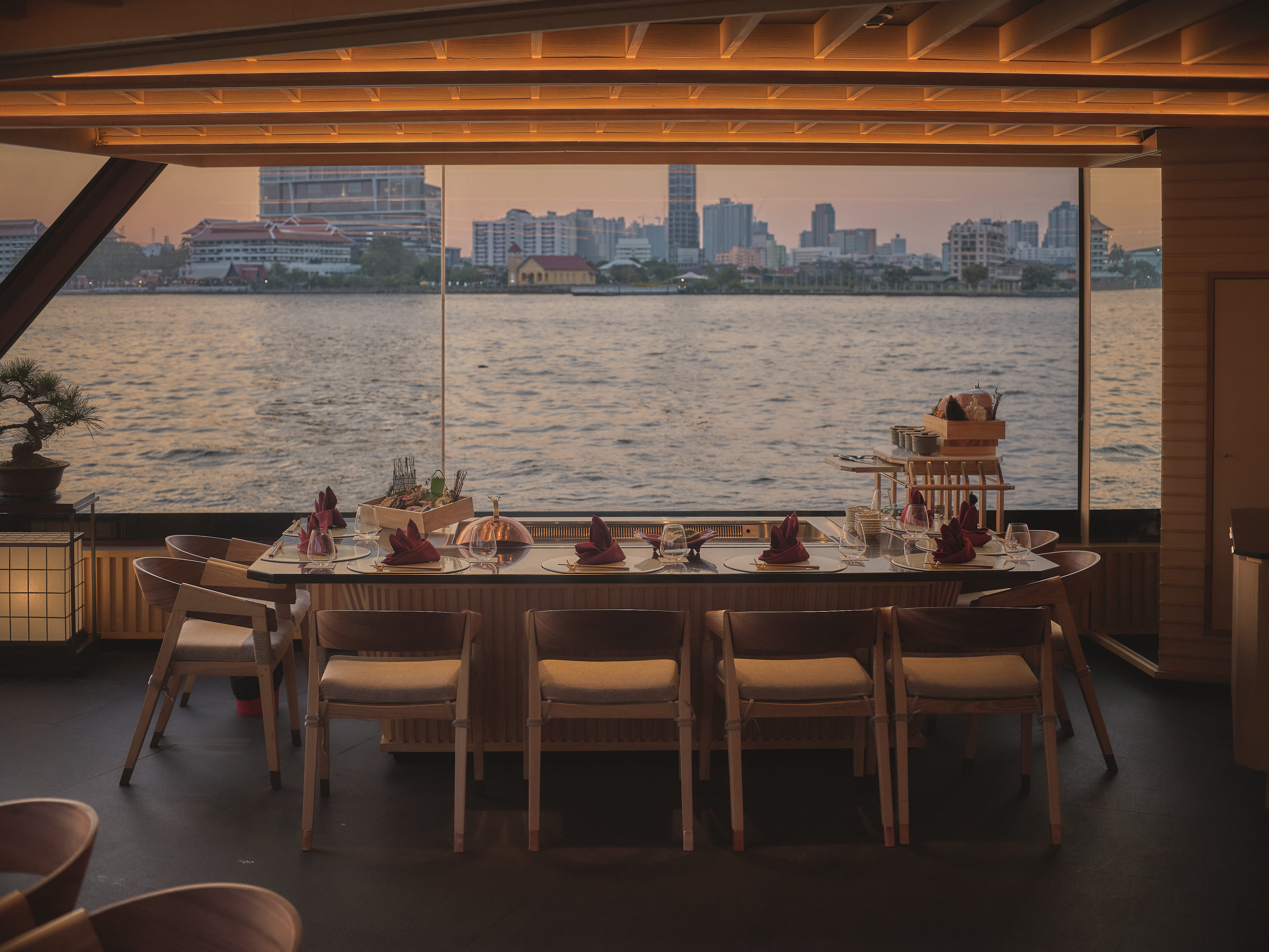 Okura Cruise Teppanyaki – A Theatrical Dining Experience -  'Umi 海' of 8-Course for 1 Person