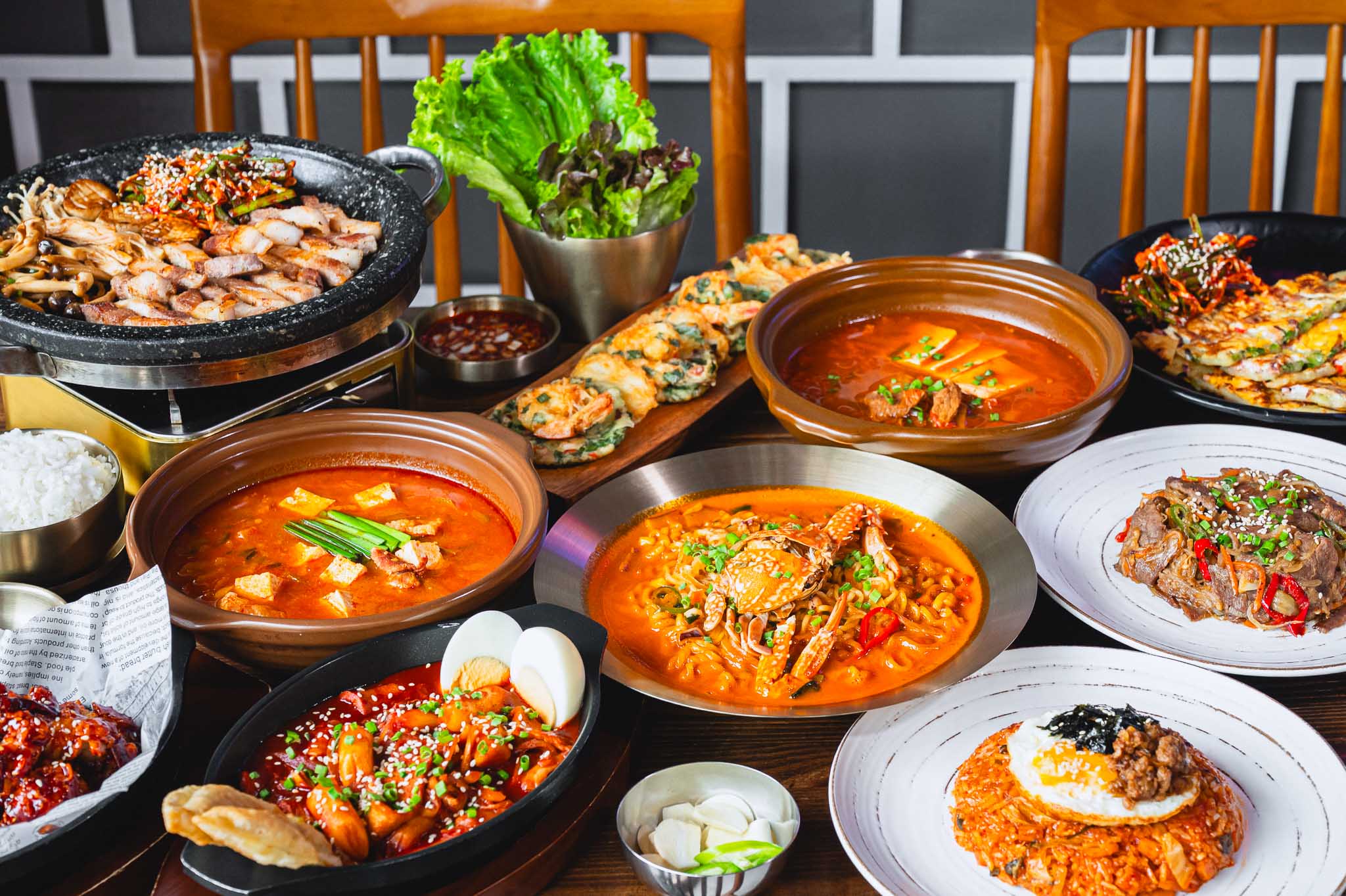 Realpork Korean Pub & Grill Groove at Central World Sharing Set for 3 People
