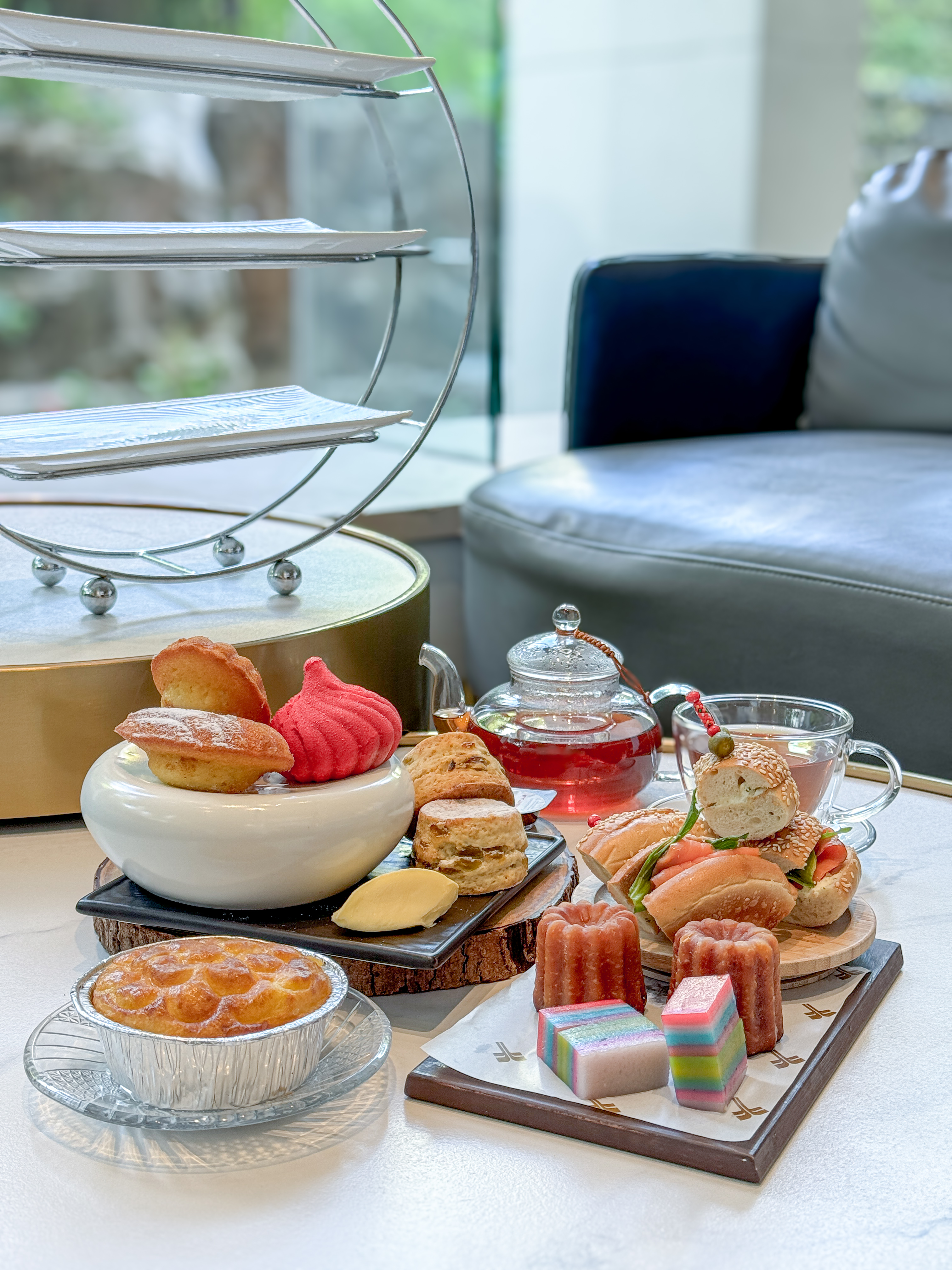 Waterfall Lounge at Furama Riverfront Hotel Waterfall l Tea Bliss Set for 2 People 