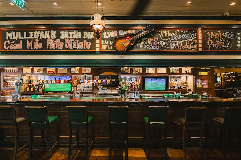 Mulligans Irish Bar Free Flow Beer (90 mins)