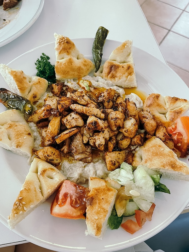 Mavi Turkish Restaurant & Grill Individual Set