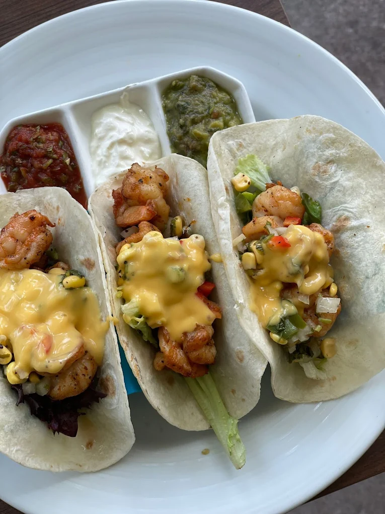 Patro's Sports Bar & Restaurant Sharing Set for 2 People (Sat-Sun)
