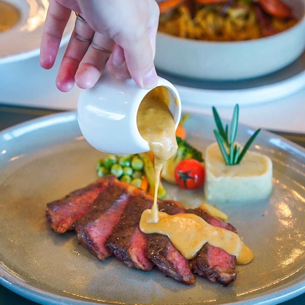 Fomo Brunch & Dining Sharing Set for 2 People