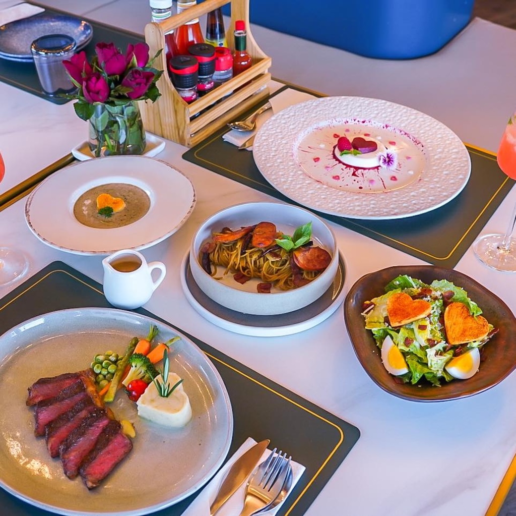 Fomo Brunch & Dining Sharing Set for 3 People