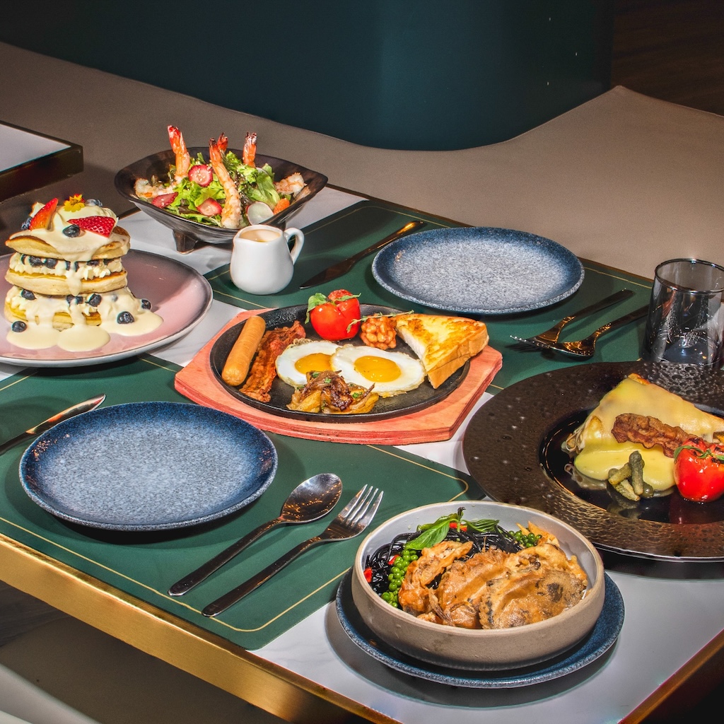 Fomo Brunch & Dining Sharing Set for 4 People