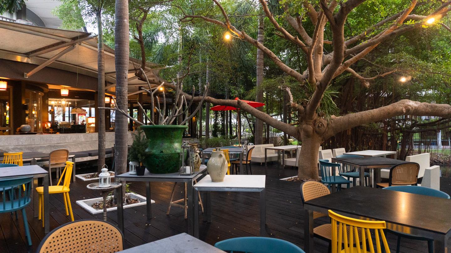 Leela Cheva Restaurant (Pattaya) Sharing Set for 3 People