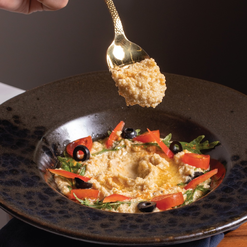 ONE7 Restaurant and Bar Sharing Set for 3 People