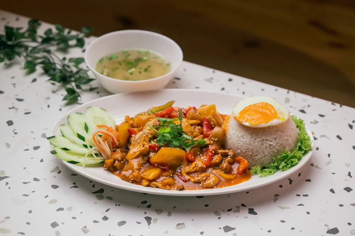 Yenney Sharing Set for 4 People