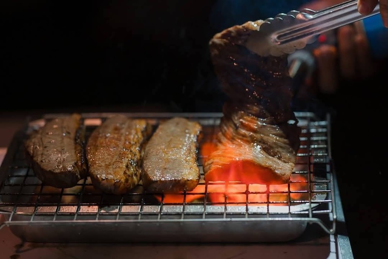 Chef Chai Fire on Beef Premium Individual Set