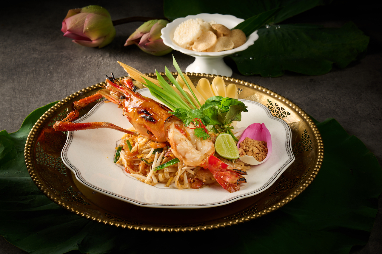 Baan Suriyasai @ Surawongse Premium Set for 3 People
