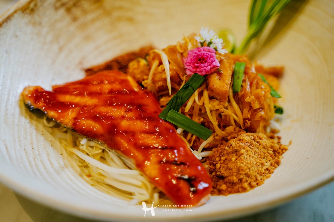 Kris Eatery At The Siamese​ Hotel​ (Pattaya​) Sharing Set for 3 People