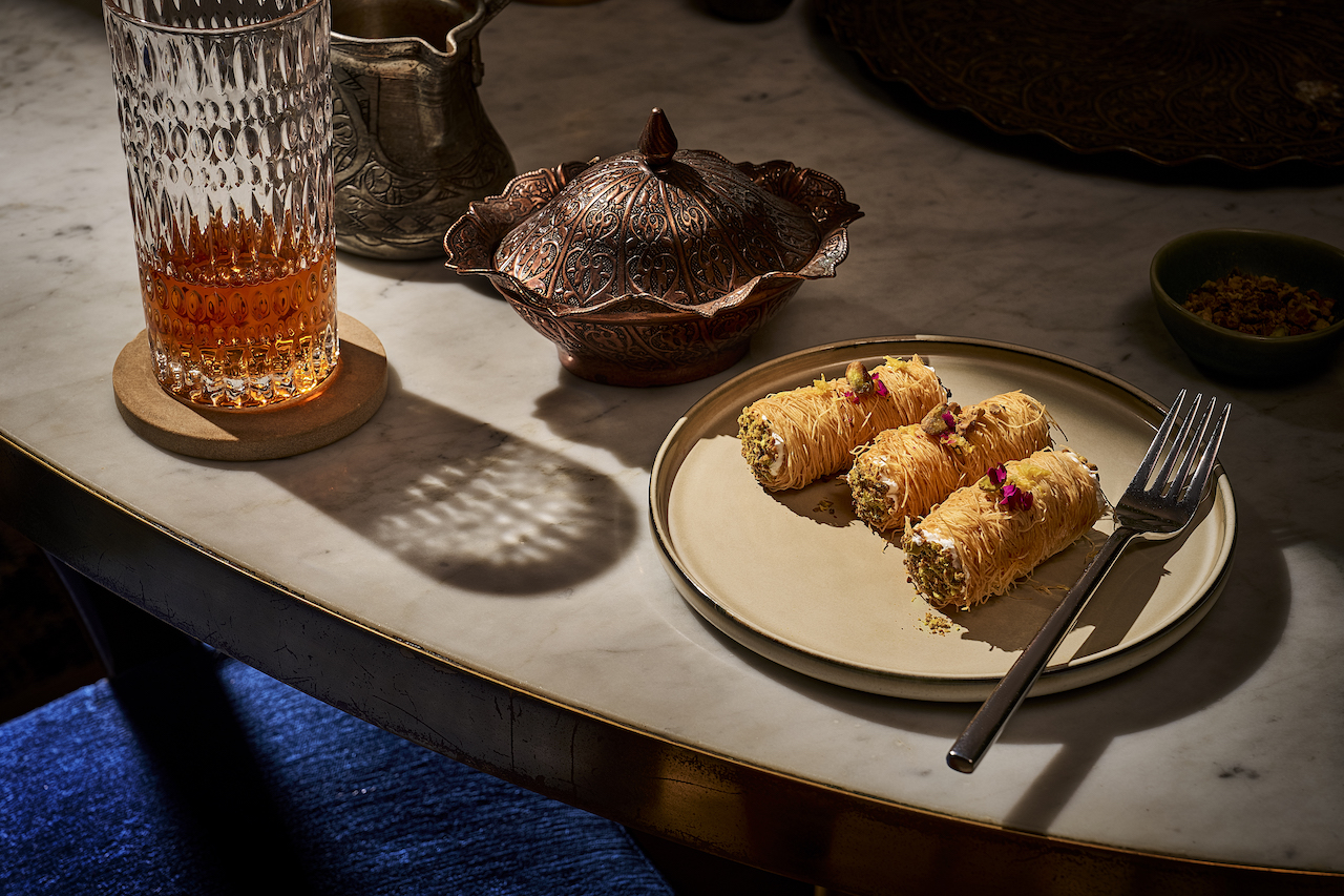 The Prince Dinner Set for 4 People 