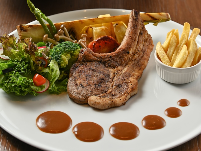 Sriracha In Love at S. Sriracha Hotel & Residence (Chonburi) Sharing Set for 4 People