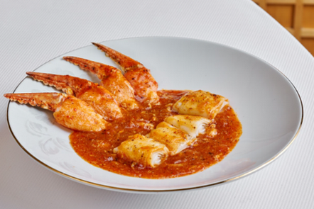 Golden Peony At Conrad Singapore Marina Bay Restaurant Month: Dinner Set for 1 Person