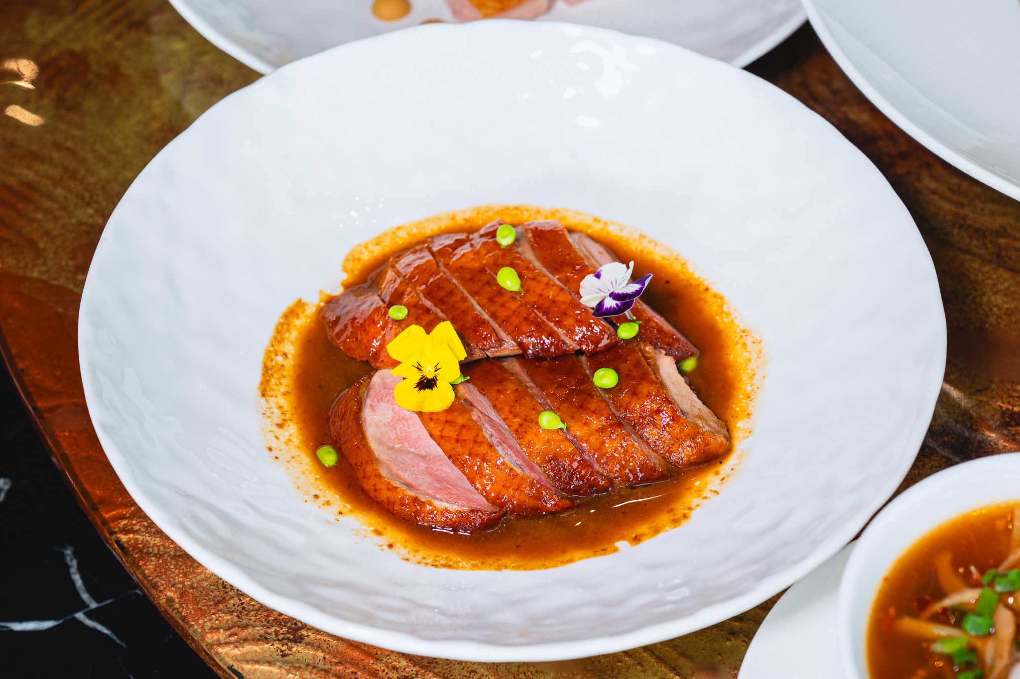 Man Ho Chinese Restaurant at JW Marriott Hotel Sharing Set for 4 People (Monday-Friday Dinner)